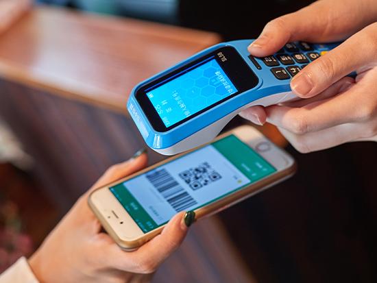 緊急通知：假冒拉卡拉發(fā)短信、打電話詐騙